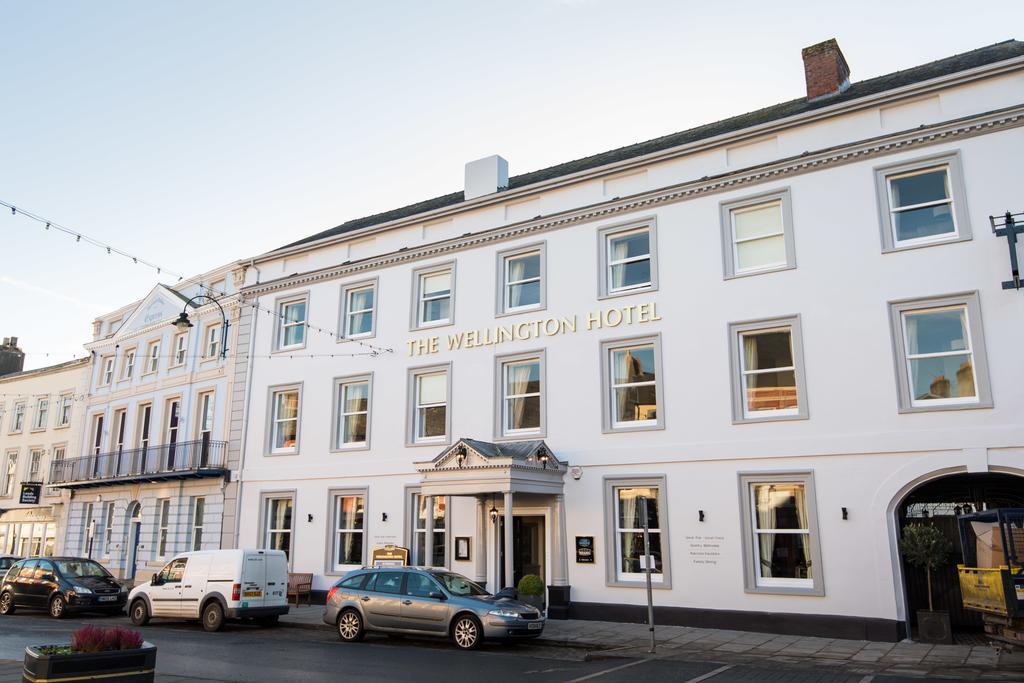 The Wellington Brecon Exterior foto
